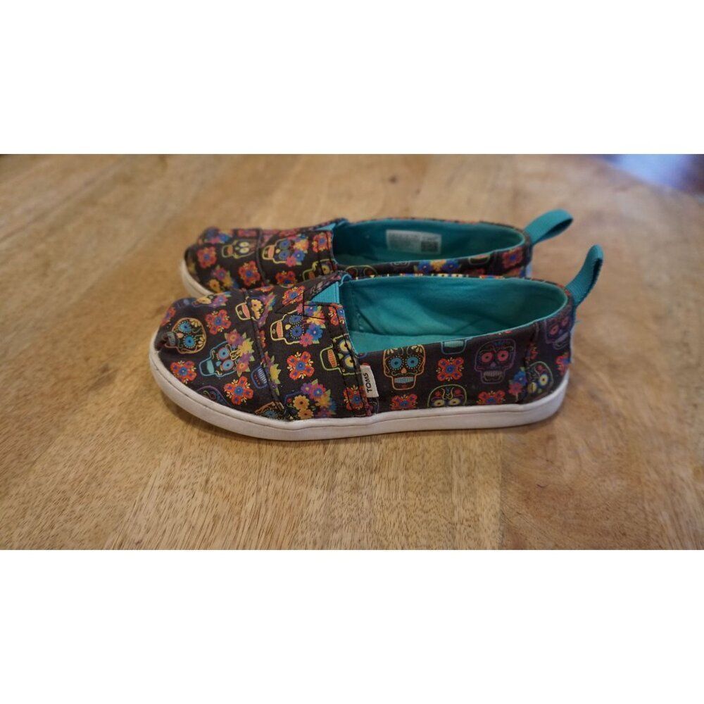 Toms YOUTH Alpargata Dia De Los Muertos Cupsole (Glow in the Dark), Size 13.5 - Picture 3 of 15